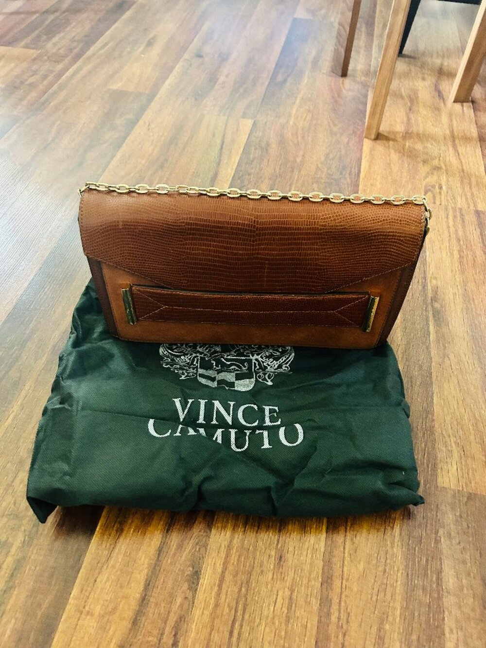 Like New! Vince Camuto Structured Leather Envelope Shoulder/ Clutch Bag